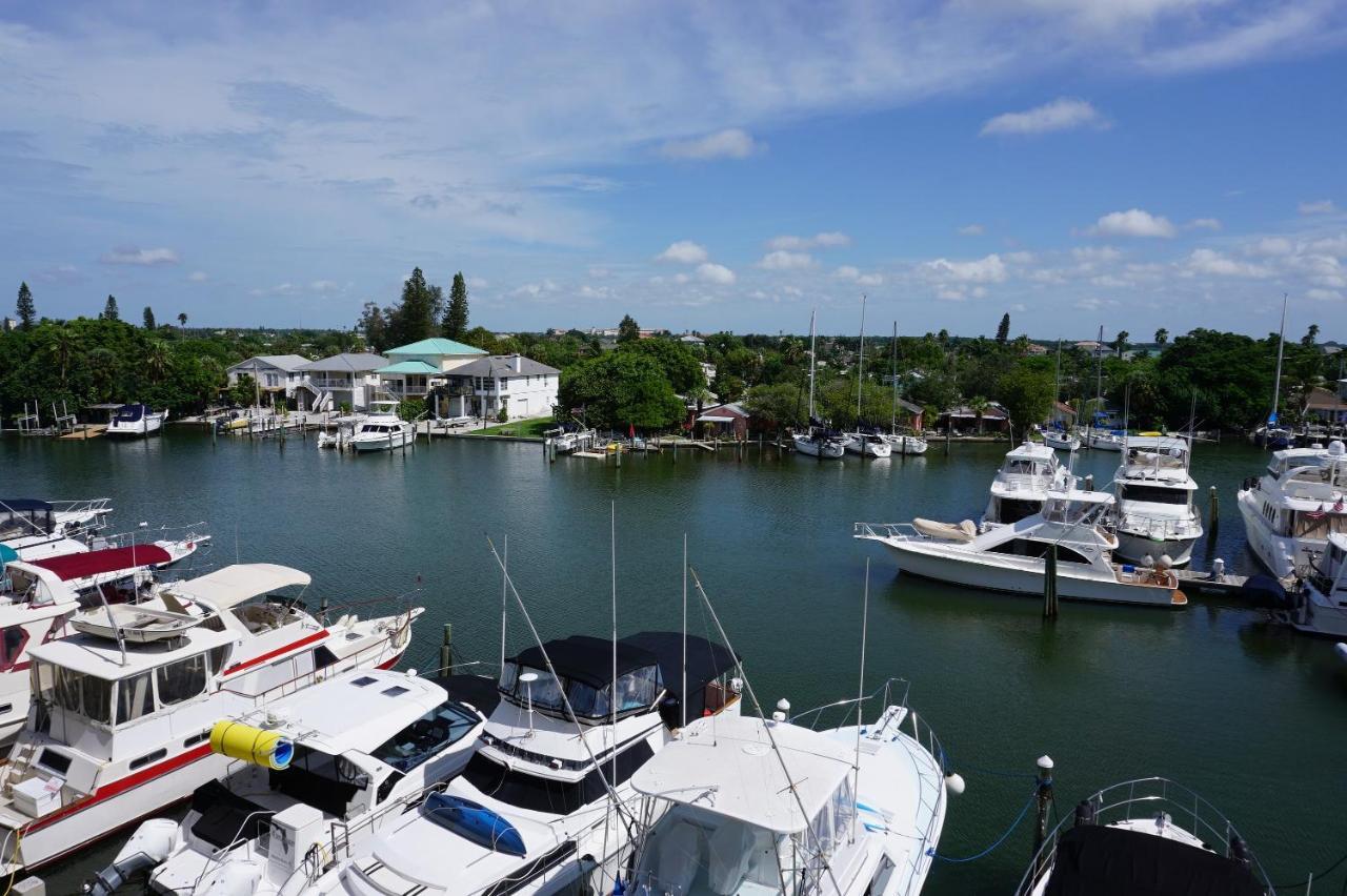 Madeira Bay Resort I By Travel Resort Services St. Pete Beach Exterior foto